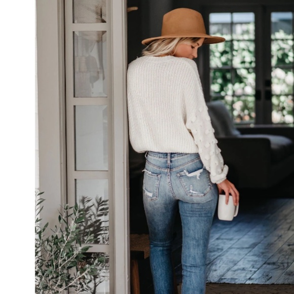 KIMBER Cropped Knit Sweater - Picture 4 of 8